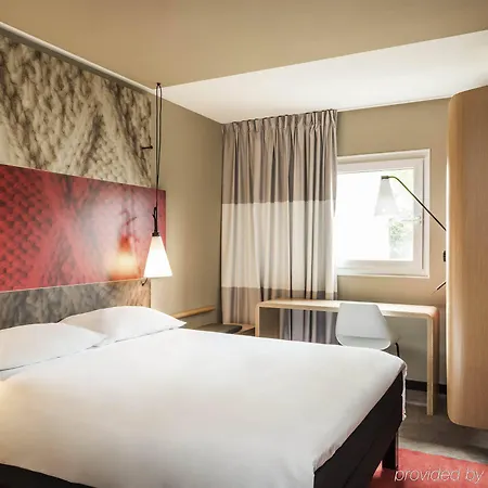 Ibis Gare Montparnasse 15ème 3*