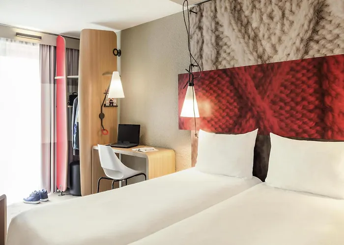 Ibis Gare Montparnasse 15ème Hotel 3*